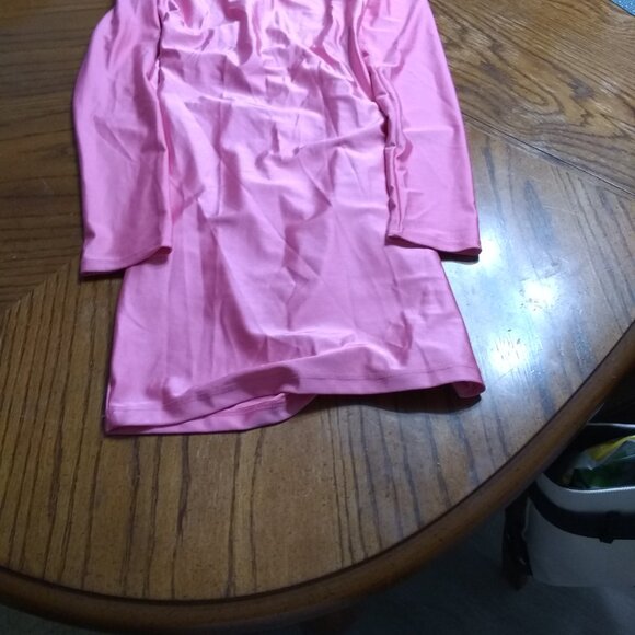 Dress with Long Sleeves and Gold Hoops Like Details in Front - Picture 2 of 4